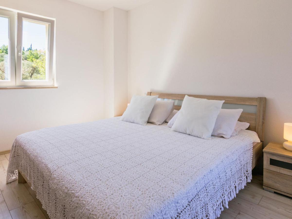 Apartment Villa 2 Pools-4 By Interhome Sutivan ภายนอก รูปภาพ